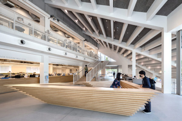 Science Tokyo Hisao & Hiroko Taki Plaza (©Kawasumi・Kobayashi Kenji Photograph Office)