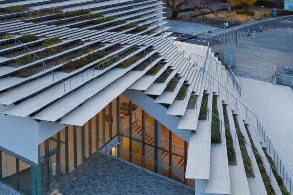 Science Tokyo Hisao & Hiroko Taki Plaza (©Kawasumi・Kobayashi Kenji Photograph Office)