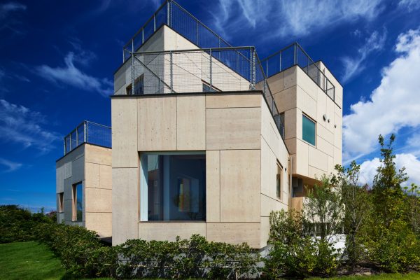 GFC Awajishima Grandesia – de Class Wood Villa (© Kawasumi・Kobayashi Kenji Photograph Office)
