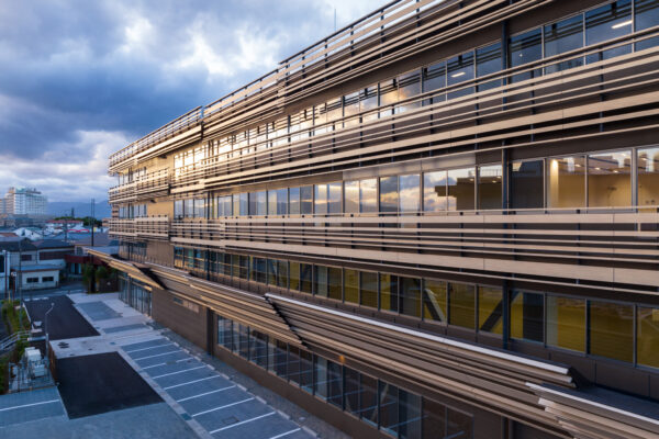 Moriyama City Hall (© Kawasumi・Kobayashi Kenji Photograph Office)