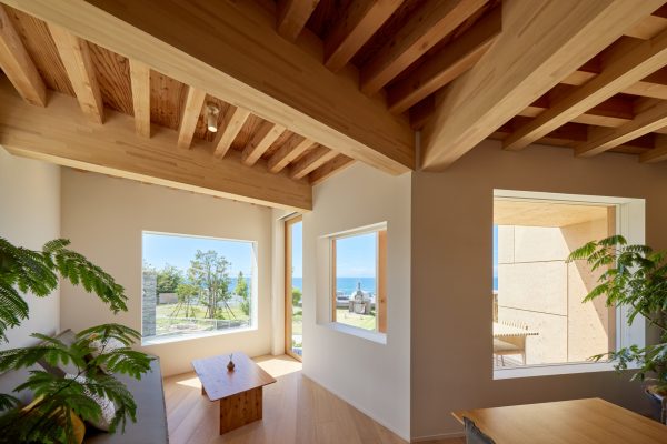 GFC Awajishima Grandesia – de Class Wood Villa (© Kawasumi・Kobayashi Kenji Photograph Office)