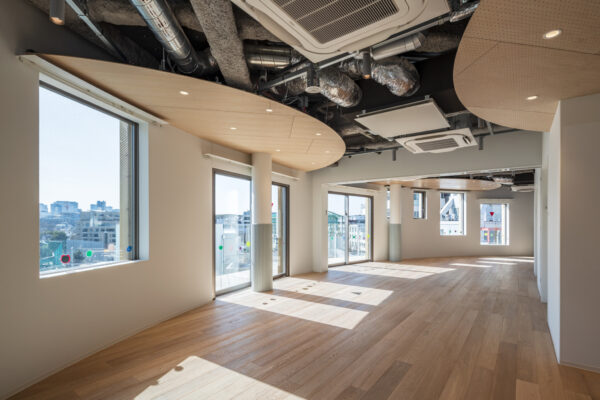 Shibuya SCC Sendagaya Community Center・Harajyuku Kindergarden (© Kawasumi・Kobayashi Kenji Photograph Office)