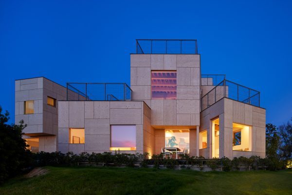 GFC Awajishima Grandesia – de Class Wood Villa (© Kawasumi・Kobayashi Kenji Photograph Office)