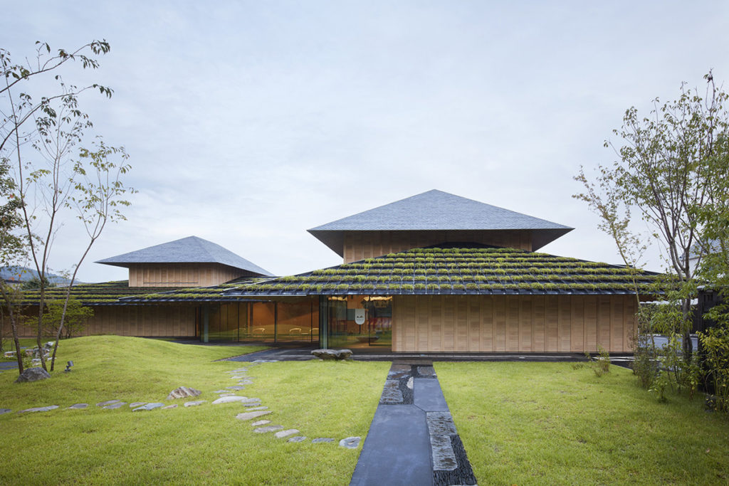 Toyoma Kaikokan | © Forward Stroke
