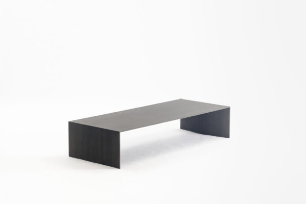 Kengo Kuma × Time & Style CO Table | ©Time&Style
