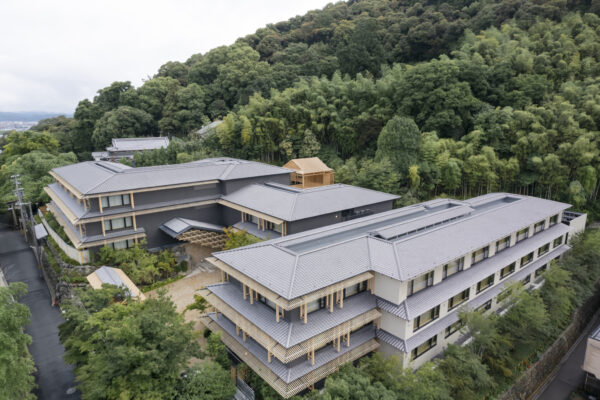 BANYAN TREE HIGASHIYAMA KYOTO (© Nacasa & Partners inc.)