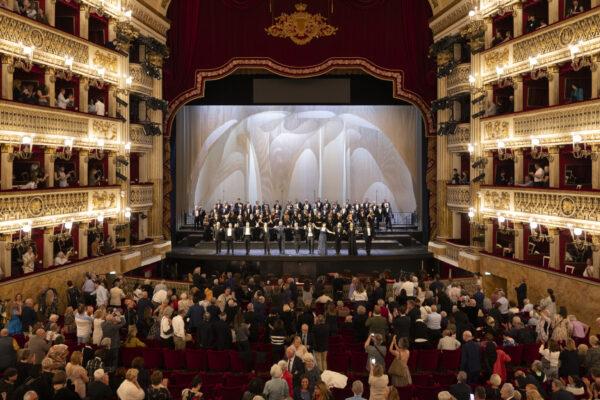 Shiwa Shiwa (© Luciano Romano)