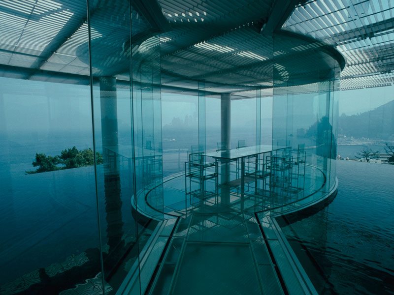 Water / Glass | © Mitsumasa Fujitsuka