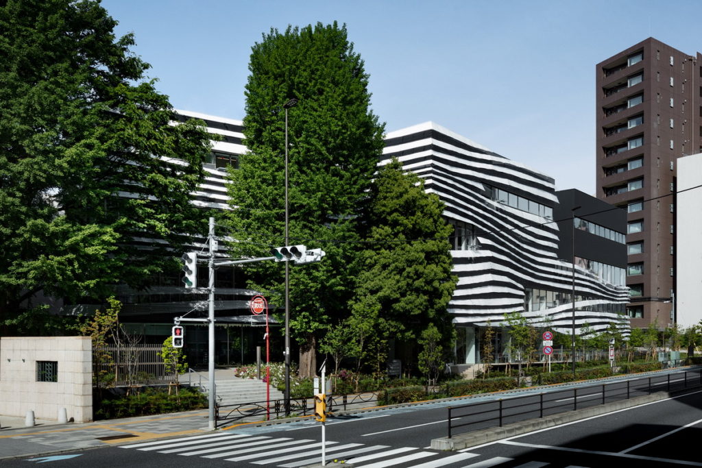 Ochanomizu Univ. Hisao & Hiroko Taki Plaza |  © Keishin Horikoshi / SS Tokyo