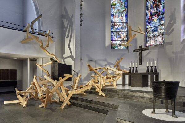 The Cloud at Blankenese Church (© ︎ Jochen Stüber)