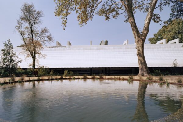 Engawa – Calouste Gulbenkian Foundation Southern Apex (© Erieta Attali)