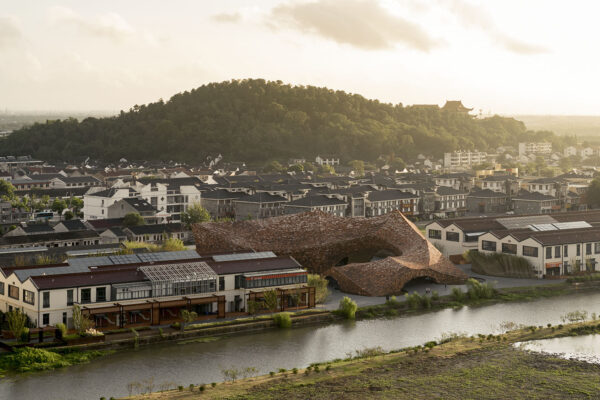UCCA Clay Museum (© Eiichi Kano)